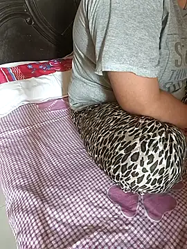 payal 261072  online show from 5, 11, 2025