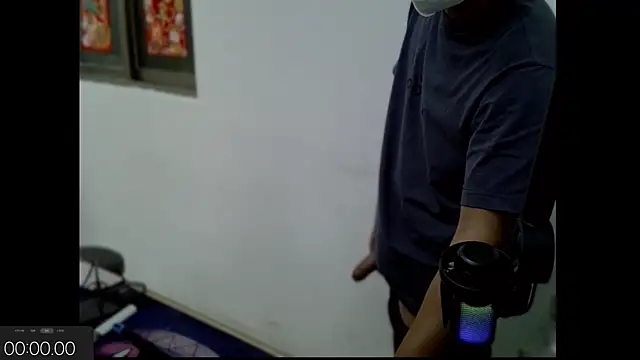 zhu000000 online show from 25, 9, 2025