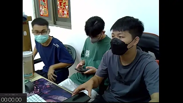 zhu000000 online show from 18, 9, 2025