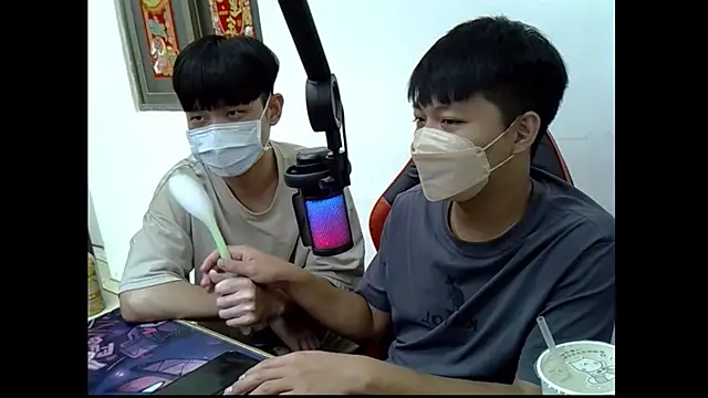 zhu000000 online show from 14, 10, 2025