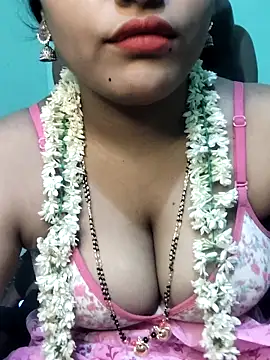 Shneeha le online show from 9, 9, 2025