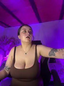 SarahCastro1  online show from 30, 4, 2026