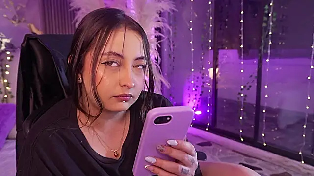 SarahCastro1  online show from 2, 3, 2026