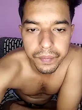 Snapshot of fcukboiiiii69 chatting on 19, 12, 2025 fcukboiiiii69 online show from 19, 12, 2025