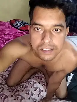 Snapshot of fcukboiiiii69 chatting on 15, 12, 2025 fcukboiiiii69 online show from 15, 12, 2025