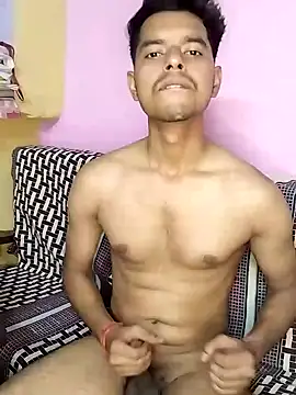 Snapshot of fcukboiiiii69 chatting on 17, 12, 2025 fcukboiiiii69 online show from 17, 12, 2025