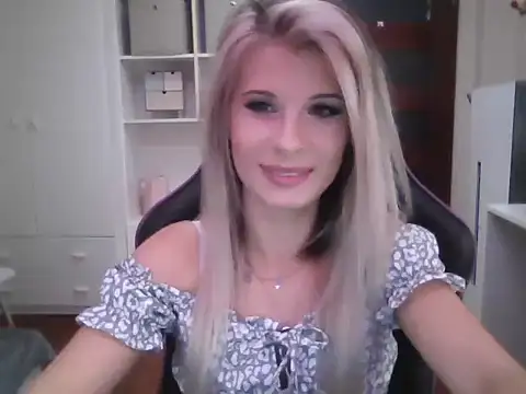 KristineGlow online show from 2, 10, 2025