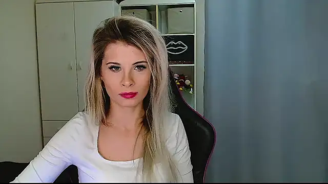 KristineGlow online show from 13, 1, 2026