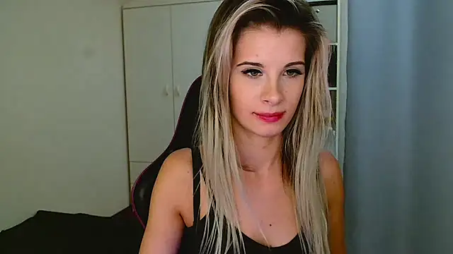 KristineGlow online show from 7, 1, 2026