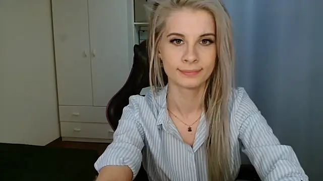 KristineGlow online show from 27, 5, 2026