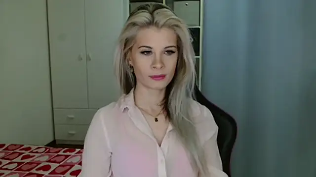 KristineGlow online show from 10, 2, 2026