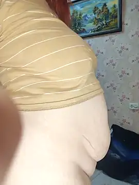 Snapshot of MiaKissy chatting on 6, 2, 2026 MiaKissy online show from 6, 2, 2026