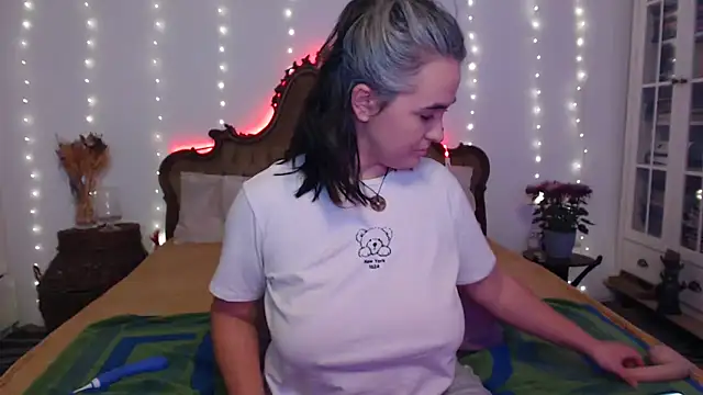 SilkenSin online show from 13, 11, 2025