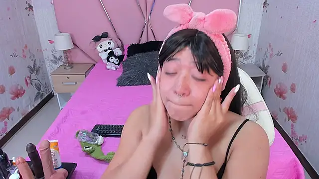 SafiroAgataaa online show from 23, 10, 2025