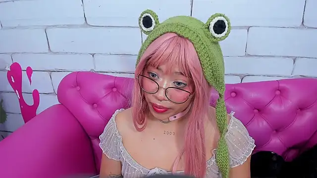 SafiroAgataaa online show from 16, 9, 2025