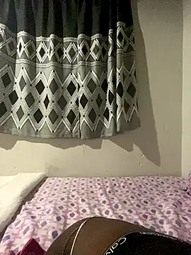 Snapshot of Crazyqueenxxx chatting on 19, 9, 2025 Crazyqueenxxx online show from 19, 9, 2025