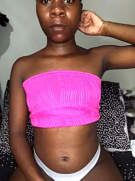 Snapshot of Crazyqueenxxx chatting on 19, 11, 2025 Crazyqueenxxx online show from 19, 11, 2025