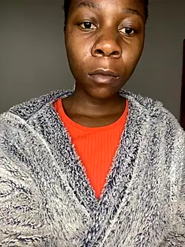 Snapshot of Crazyqueenxxx chatting on 22, 10, 2025 Crazyqueenxxx online show from 22, 10, 2025