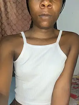 Snapshot of Crazyqueenxxx chatting on 8, 11, 2025 Crazyqueenxxx online show from 8, 11, 2025