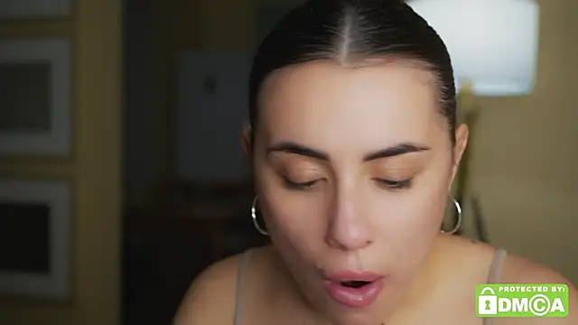 KateCarrey online show from 6, 10, 2025