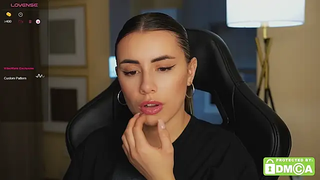 KateCarrey online show from 13, 10, 2025