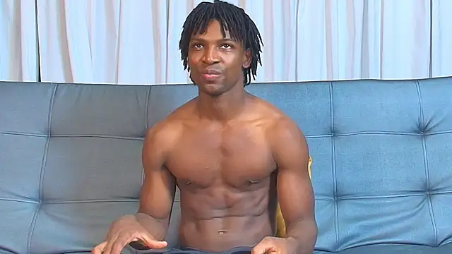 Snapshot of tau_montes chatting on 30, 9, 2025 tau montes online show from 30, 9, 2025