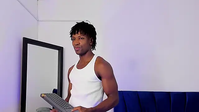 Snapshot of tau_montes chatting on 30, 9, 2025 tau montes online show from 30, 9, 2025