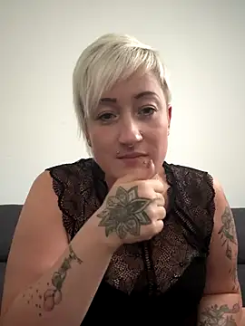 Rozendefotz online show from 4, 10, 2025