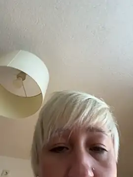 Snapshot of Rozendefotz chatting on 2, 3, 2026 Rozendefotz online show from 2, 3, 2026