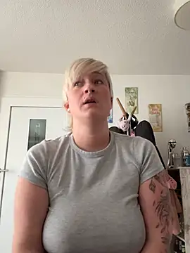 Snapshot of Rozendefotz chatting on 19, 2, 2026 Rozendefotz online show from 19, 2, 2026