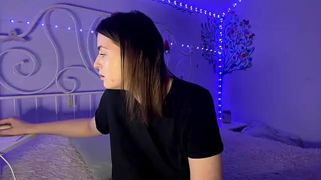 HoneyMist online show from 16, 10, 2025