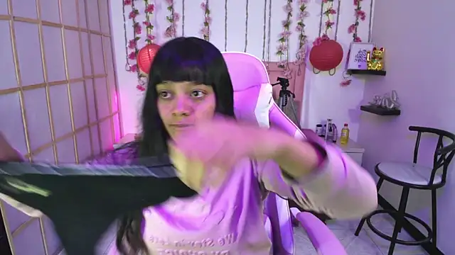 Snapshot of kataleya__18 chatting on 28, 2, 2026 kataleya 18 online show from 28, 2, 2026