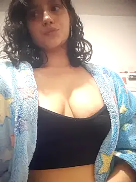 Snapshot of AriannaSoul chatting on 29, 9, 2025 AriannaSoul online show from 29, 9, 2025