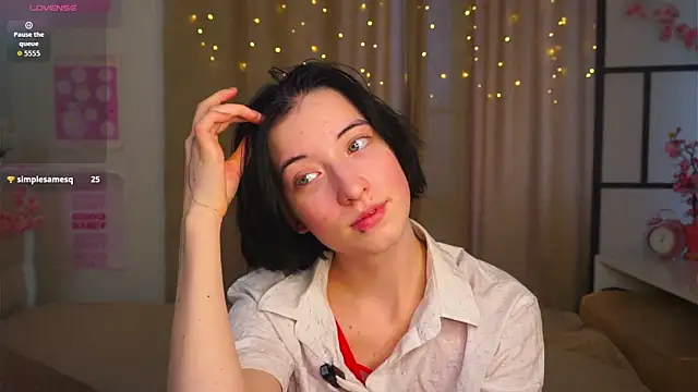 Snapshot of JuanaFriesz chatting on 21, 2, 2026 JuanaFriesz online show from 21, 2, 2026