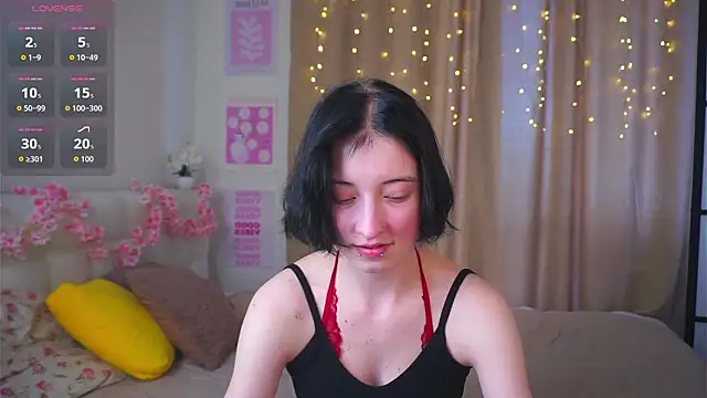 JuanaFriesz online show from 13, 3, 2026