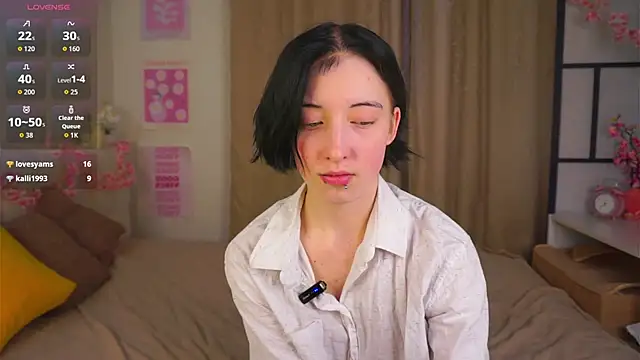 Snapshot of JuanaFriesz chatting on 1, 3, 2026 JuanaFriesz online show from 1, 3, 2026