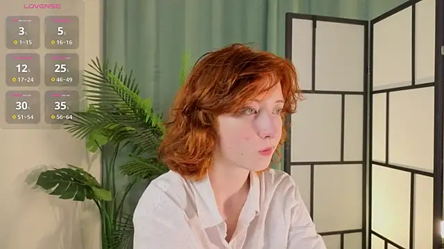 Snapshot of JuanaFriesz chatting on 18, 9, 2025 JuanaFriesz online show from 18, 9, 2025