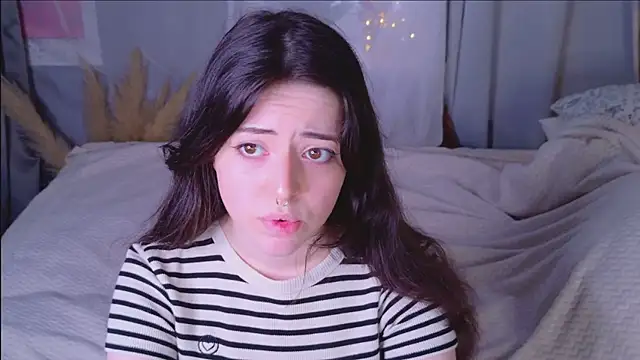 SoftAmora online show from 10, 1, 2026