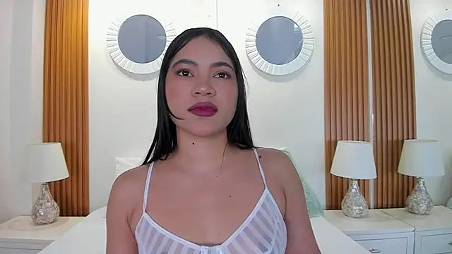 kendalFox  online show from 13, 9, 2025