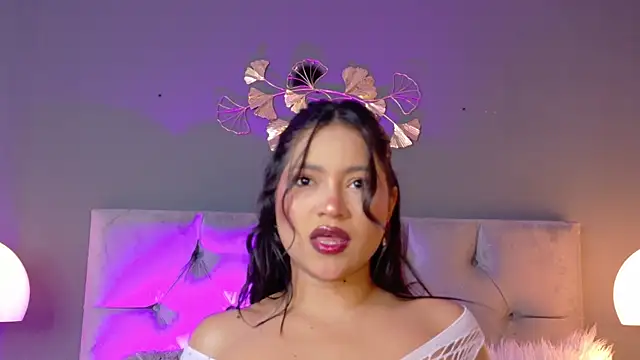 kendalFox  online show from 11, 4, 2026