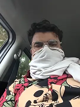 bigdick lickingexpert08 online show from 31, 10, 2025