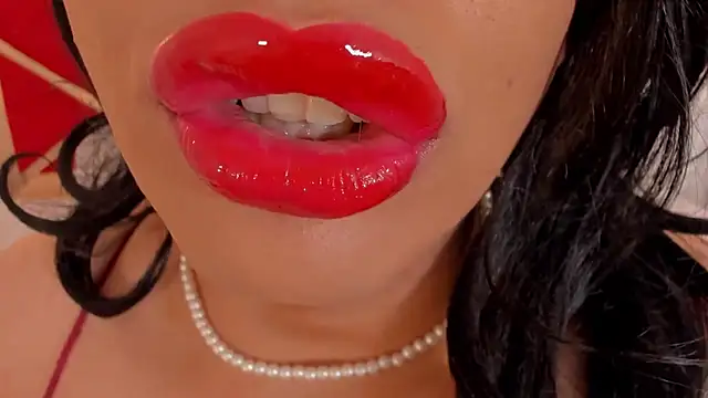 sweet Elizabeth online show from 12, 6, 2026