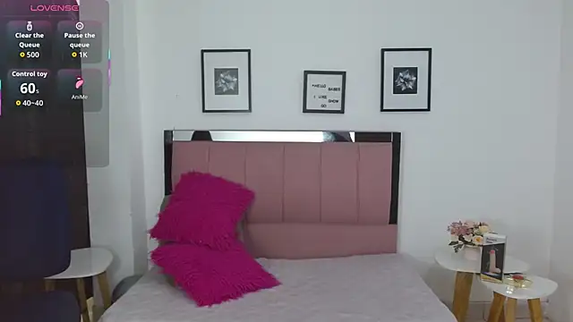 SammySmall F w online show from 5, 2, 2026