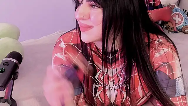 Camila Matinez  online show from 14, 10, 2025