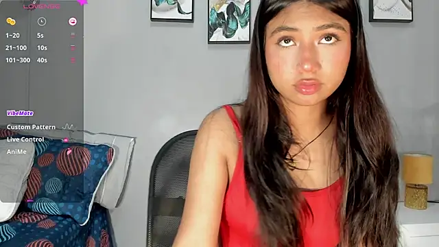 KimTayloor1 online show from 2, 10, 2025