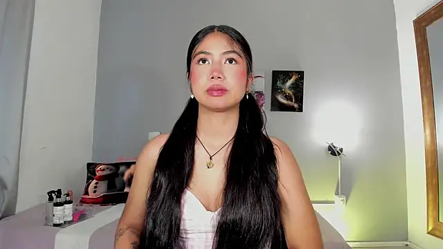 KimTayloor1 online show from 20, 11, 2025