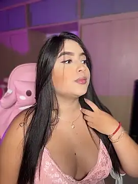 Emiily Moore1 online show from 5, 5, 2026