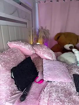 Emiily Moore1 online show from 25, 9, 2025