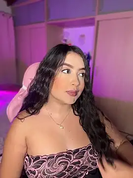 Emiily Moore1 online show from 7, 5, 2026