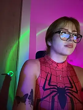 aliciia 23 online show from 25, 3, 2026